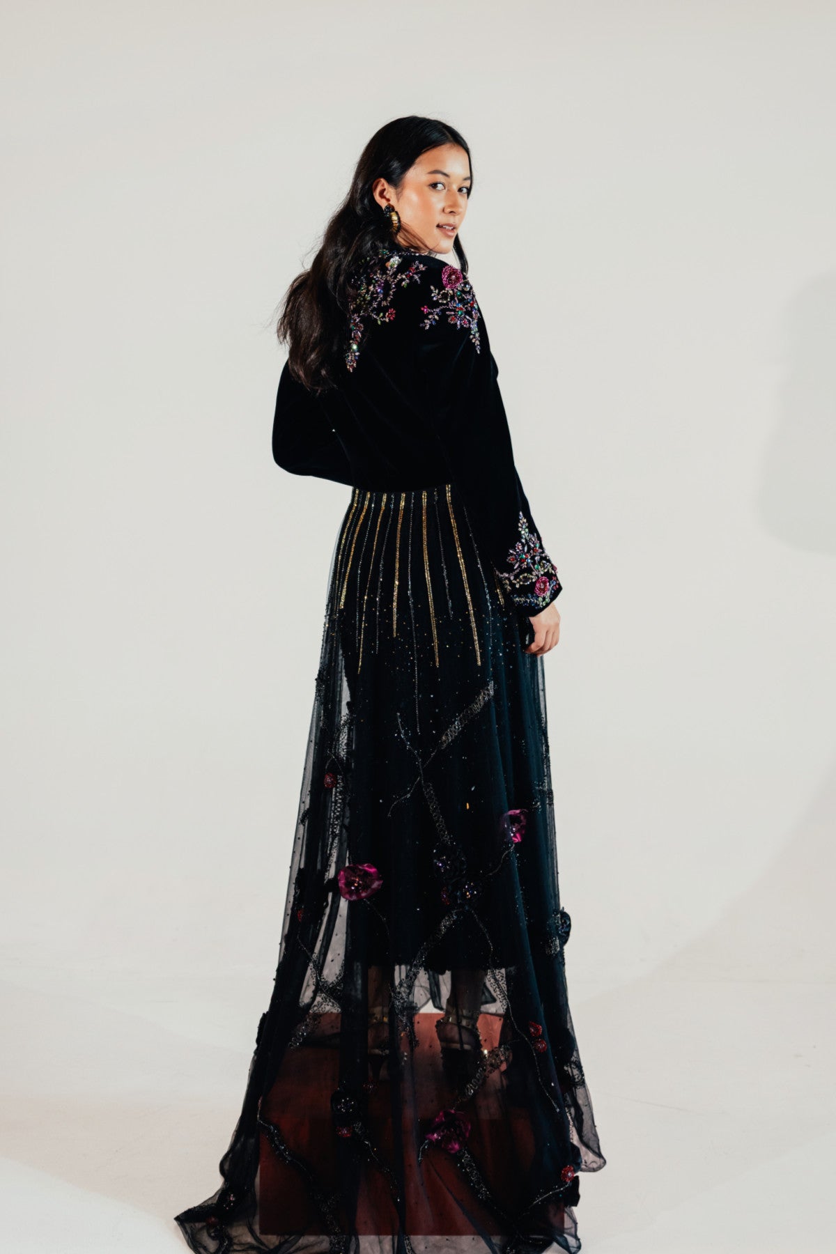 Natalia Embroidered Train
